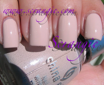 Nail polish swatch / manicure of shade China Glaze Modern Elegance.