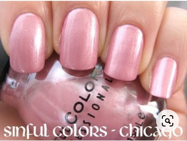 Nail polish swatch / manicure of shade Sinful Colors Chicago