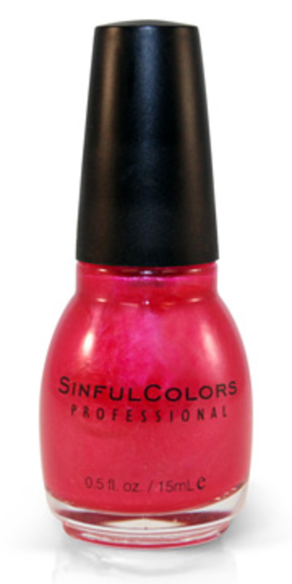 Nail polish swatch / manicure of shade Sinful Colors Scarlet
