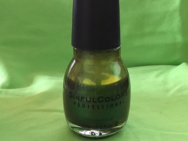 Nail polish swatch / manicure of shade Sinful Colors San Francisco