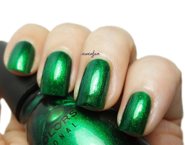 Nail polish swatch / manicure of shade Sinful Colors San Francisco
