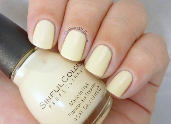 Nail polish swatch / manicure of shade Sinful Colors Daisy Daze