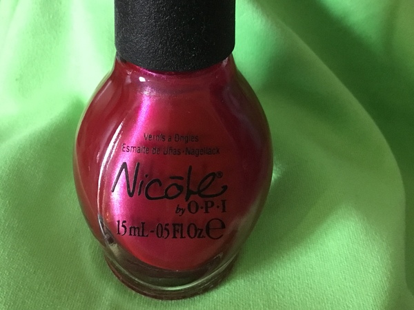 Nail polish swatch / manicure of shade Nicole by OPI Stolen Kisses