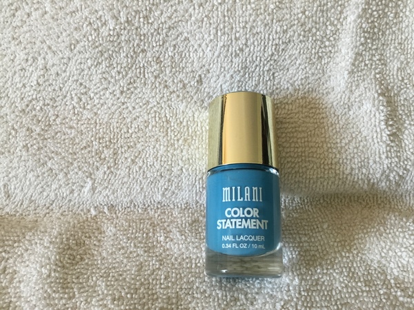 Nail polish swatch / manicure of shade Milani Waterfront