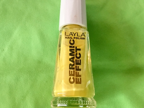 Nail polish swatch / manicure of shade Layla CE41