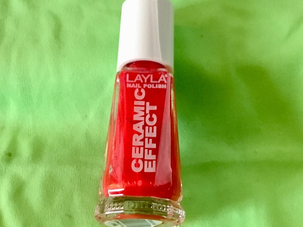 Nail polish swatch / manicure of shade Layla CE45