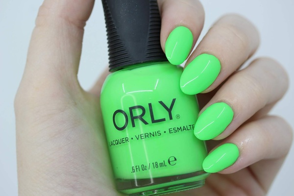Nail polish swatch / manicure of shade Orly So Fly