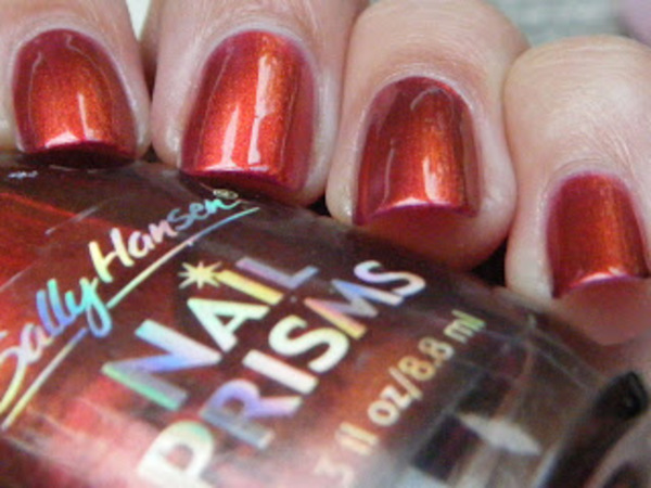 Nail polish swatch / manicure of shade Sally Hansen Scarlet Ruby