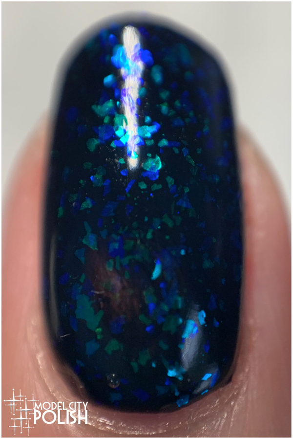 Nail polish swatch / manicure of shade FingerPaints Motley