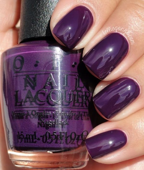 Nail polish swatch / manicure of shade OPI O Suzi Mio