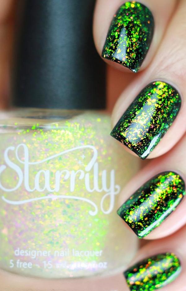 Nail polish swatch / manicure of shade Starrily Enigma