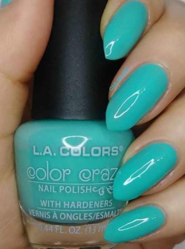 Nail polish swatch / manicure of shade L.A. Colors Weekend Escape