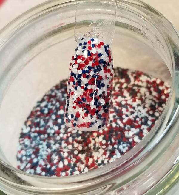 Nail polish swatch / manicure of shade Jude Nails It American Mosaic