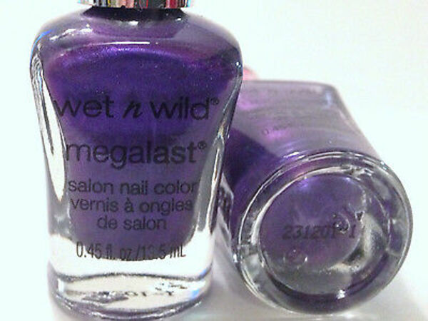 Nail polish swatch / manicure of shade wet n wild Purple Daze