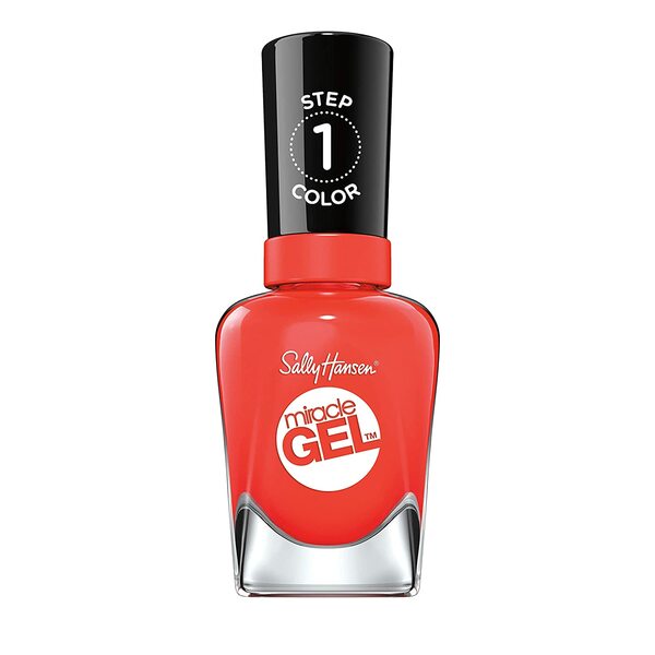 Nail polish swatch / manicure of shade Sally Hansen World Wide Red