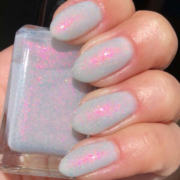 Nail polish swatch / manicure of shade Shleee Polish Opalite