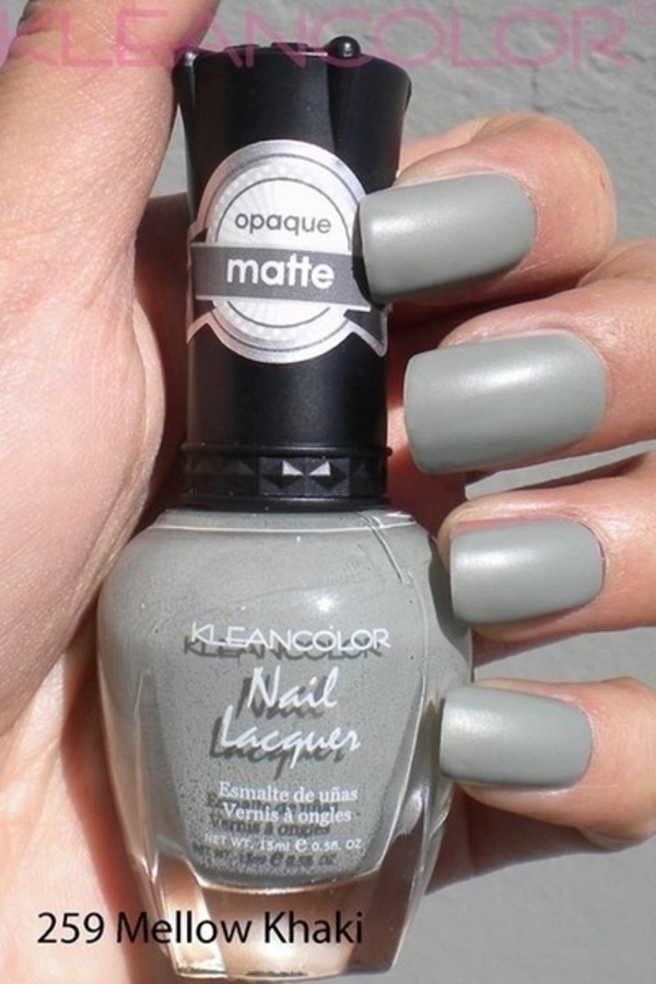 Nail polish swatch / manicure of shade Kleancolor Mellow Khaki