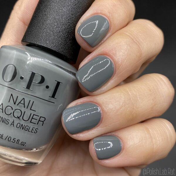 Nail polish swatch / manicure of shade OPI Suzi Talks with Her Hands