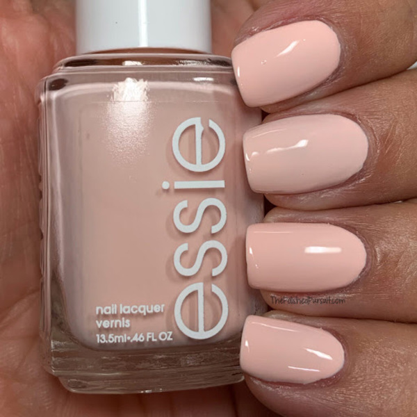 Nail polish swatch / manicure of shade essie You're a Catch