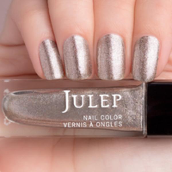 Nail polish swatch / manicure of shade Julep Lenora