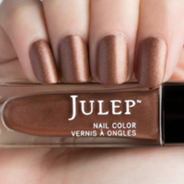 Nail polish swatch / manicure of shade Julep Frannie
