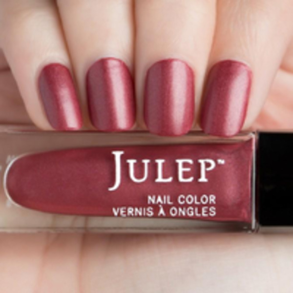 Nail polish swatch / manicure of shade Julep Dory