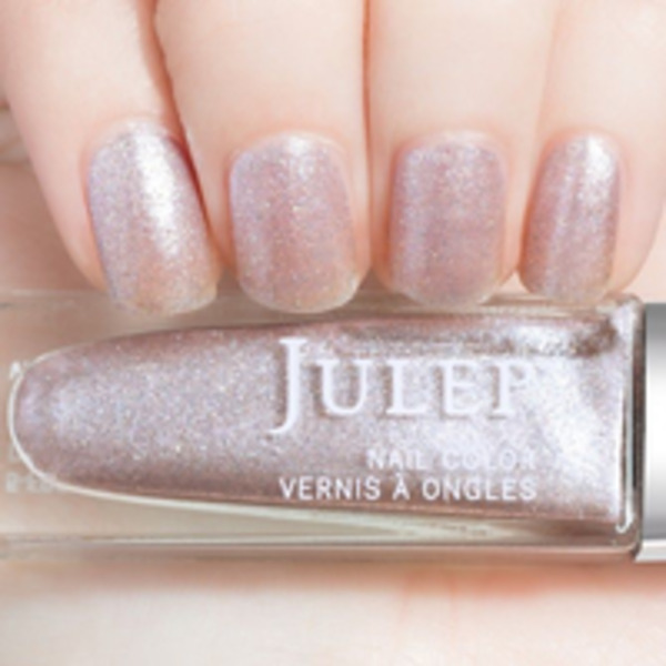 Nail polish swatch / manicure of shade Julep Independent Aries