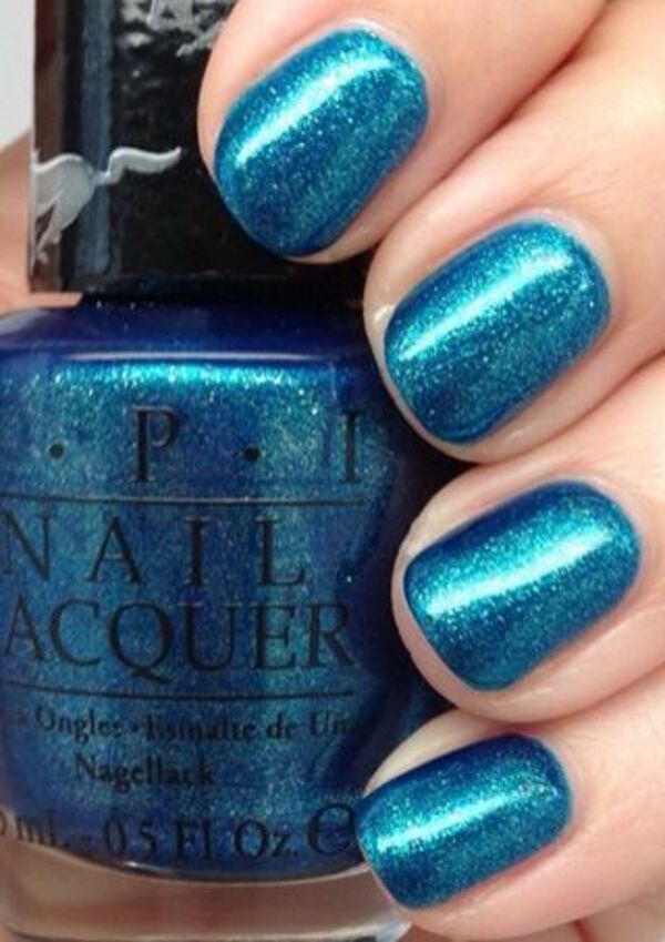 Nail polish swatch / manicure of shade OPI The Sky’s My Limit