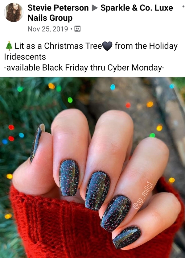 Nail polish swatch / manicure of shade Sparkle and Co. Lit as a Christmas Tree