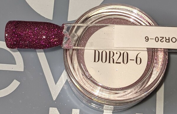 Nail polish swatch / manicure of shade Revel DOR20-6