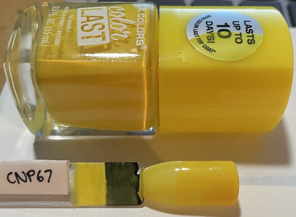 Nail polish swatch / manicure of shade L.A. Colors Upbeat