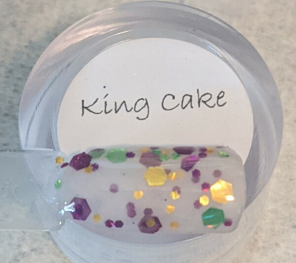 Nail polish swatch / manicure of shade Hot Mess Mamas Dips King Cake