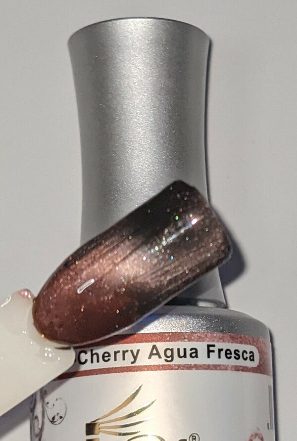 Nail polish swatch / manicure of shade Igel Cherry Agua