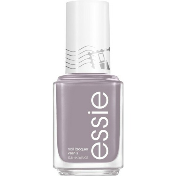 Nail polish swatch / manicure of shade essie No place like Stockholm
