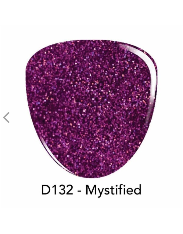 Nail polish swatch / manicure of shade Revel Mystified