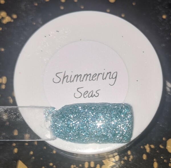 Nail polish swatch / manicure of shade Rocky Mountain Dip Powder Shimmering Seas