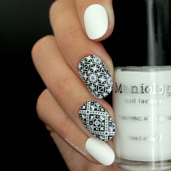 Nail polish swatch / manicure of shade Maniology Bam White