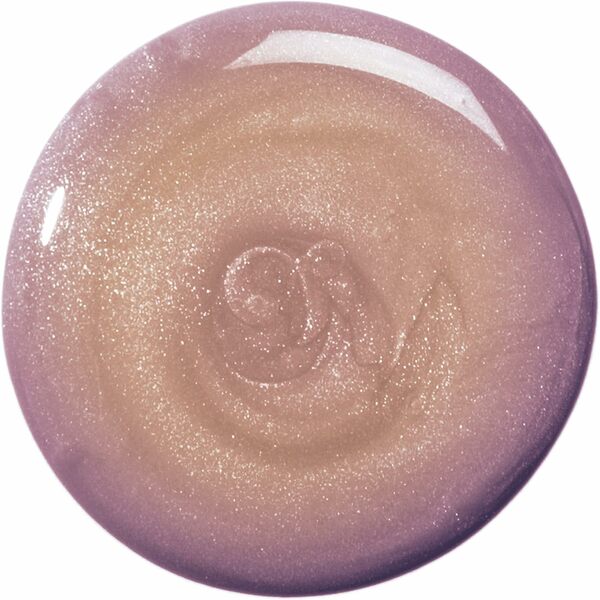 Nail polish swatch / manicure of shade Revlon Win Big