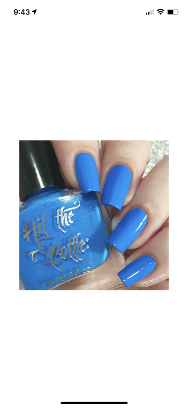 Nail polish swatch / manicure of shade Hit the Bottle The Tide is High