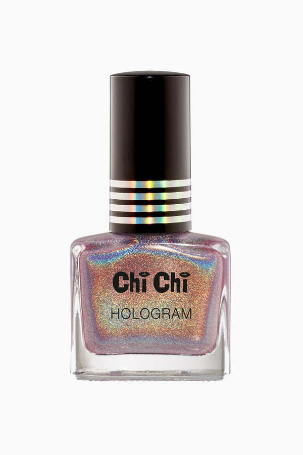 Nail polish swatch / manicure of shade Chi Chi Pink Hologram