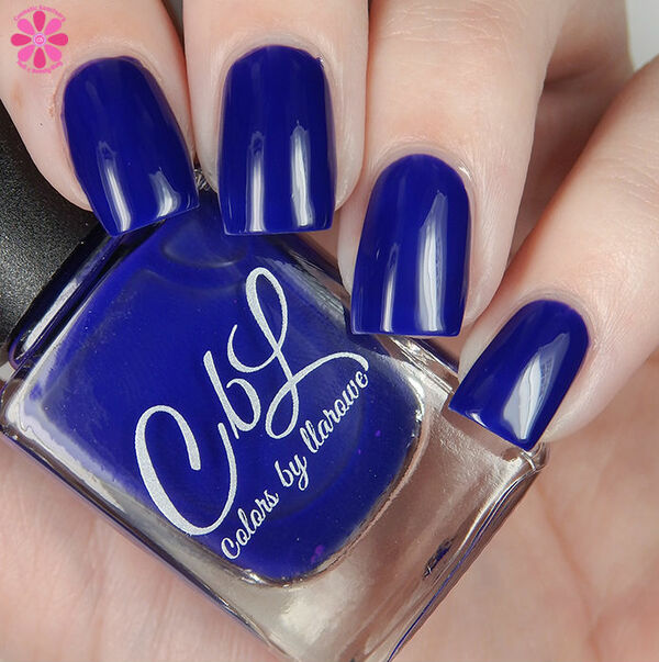 Nail polish swatch / manicure of shade Colors by Llarowe Love Me Some Blurple