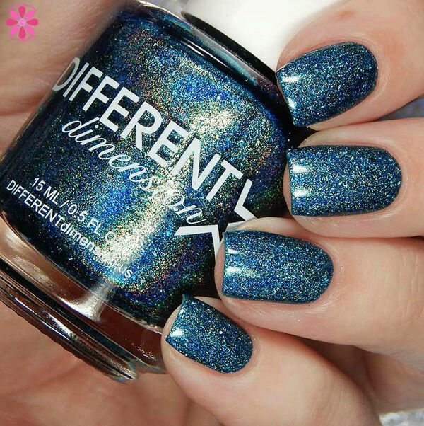 Nail polish swatch / manicure of shade Different Dimension Comet