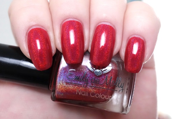 Nail polish swatch / manicure of shade Emily de Molly Wrong Side of Heaven