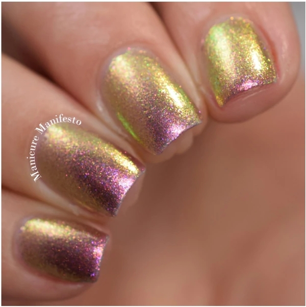 Nail polish swatch / manicure of shade Emily de Molly City of Light