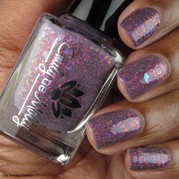 Nail polish swatch / manicure of shade Emily de Molly Consider the Source