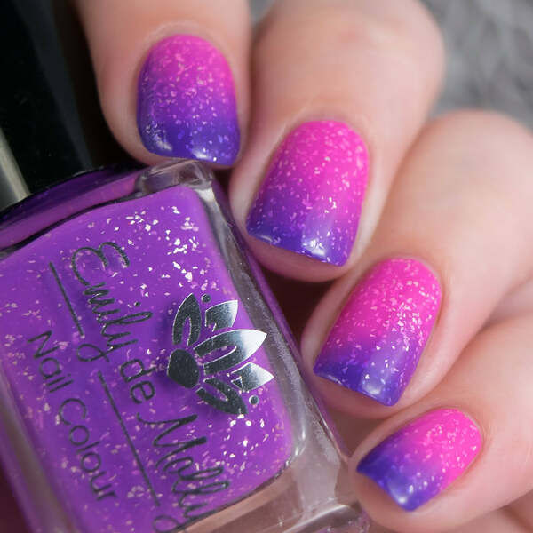 Nail polish swatch / manicure of shade Emily de Molly Purple Rain