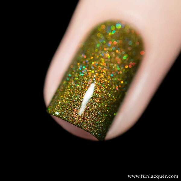 Nail polish swatch / manicure of shade FUN Lacquer Woods