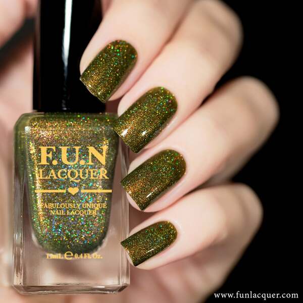 Nail polish swatch / manicure of shade FUN Lacquer Woods