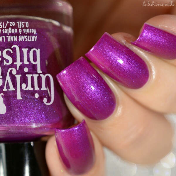 Nail polish swatch / manicure of shade Girly Bits That's How You Get Ants