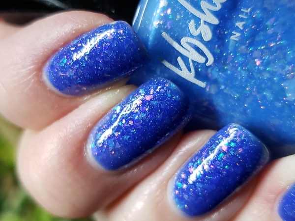 Nail polish swatch / manicure of shade KBShimmer Un-brrr-lieveable